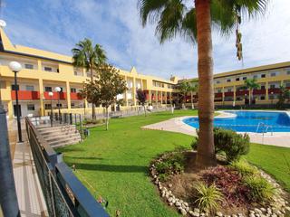 Rent Ground floor  De la capillita
