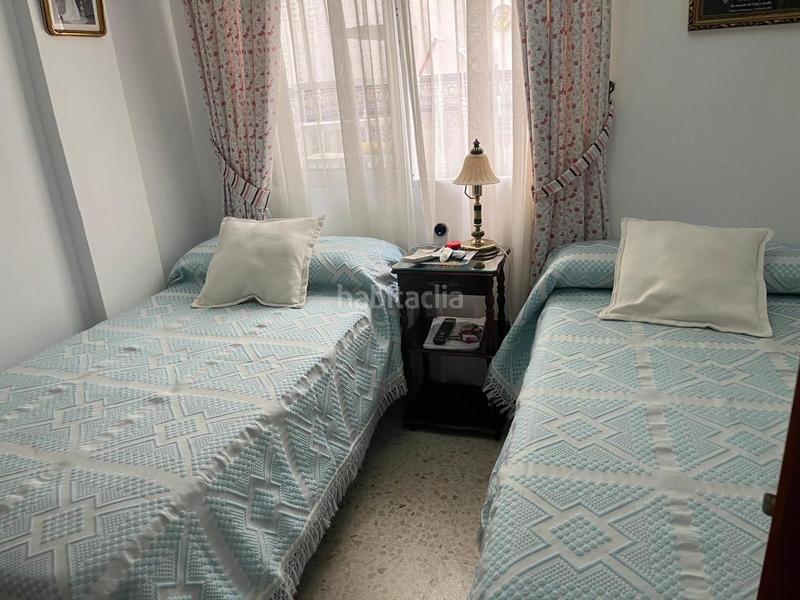Foto 5ec1ac20-1ac0-42c5-a285-1b4846db2c0d. Dúplex duplex unifamiliar adosado en zona centro playa. en Sanlúcar de Barrameda