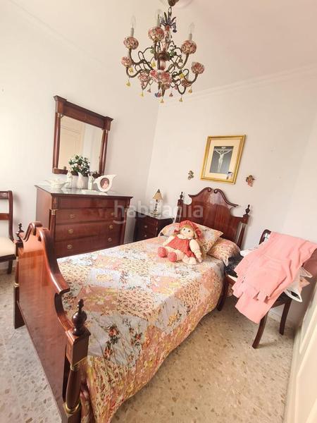 Foto c208ef02-1eff-4683-9583-1f61e490d695. Duplex with parking in Centro-Calzada-Cabo Noval Sanlúcar de Barrameda