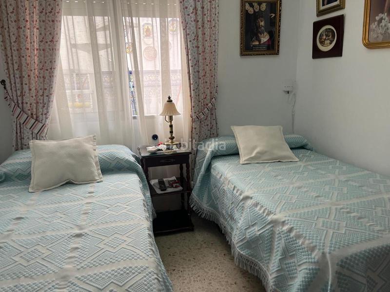 Foto ee741a5a-8fa2-4dac-b8f8-de0b62e78ef0. Dúplex duplex unifamiliar adosado en zona centro playa. en Sanlúcar de Barrameda