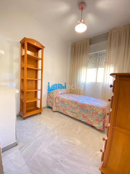 Foto 076a6ee3-6b57-45d8-a6e2-27bdbe2b5e85. Etagenwohnung in colores - entreparques Sevilla