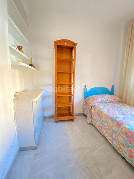 Foto cdb1a87f-898c-45dc-9fbb-c823a5dad923. Etagenwohnung in colores - entreparques Sevilla