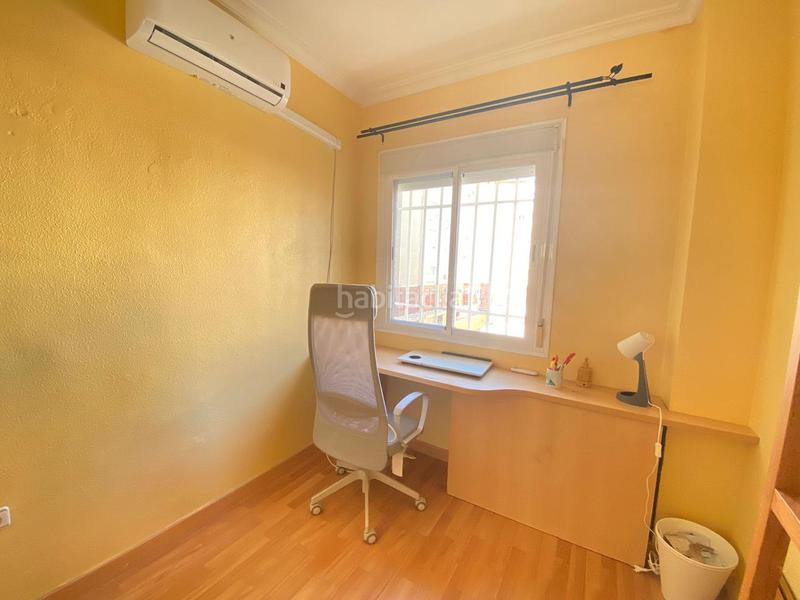 Foto 0fe2ec8d-4e45-4d16-a9dc-d1fa267fa6df. Pis amb aparcament piscina a colores - entreparques Sevilla