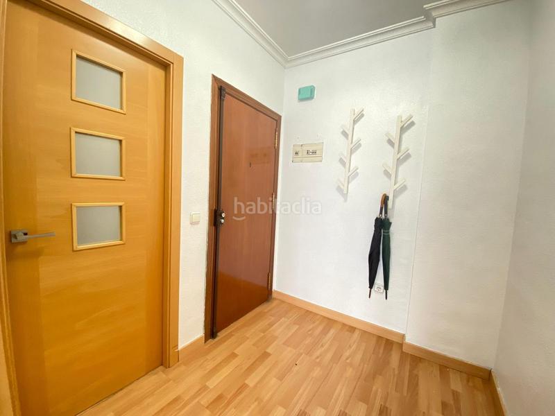 Foto d6beaef5-4337-4a1e-9fc8-56786822573a. Pis amb aparcament piscina a colores - entreparques Sevilla