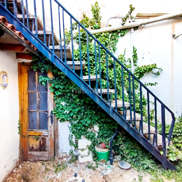 Foto dd919723-da6a-40c6-a40d-7e178e7766ab. Local commercial dans Calaf