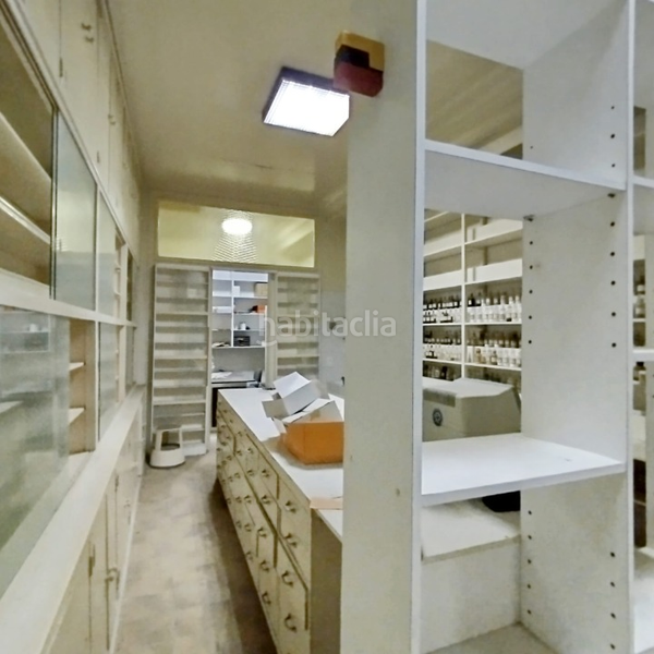 Foto e8e8f95e-e099-4dc0-8722-1861ad8b87ba. Local commercial dans Calaf