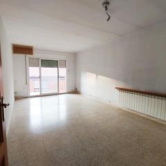 Appartamento in Puig-reig. Piso con 3 balcones en venta en puigreig