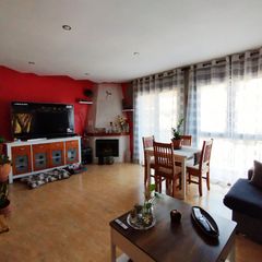 Semi detached house in Olvan. Magnífica casa con terraza en venta
