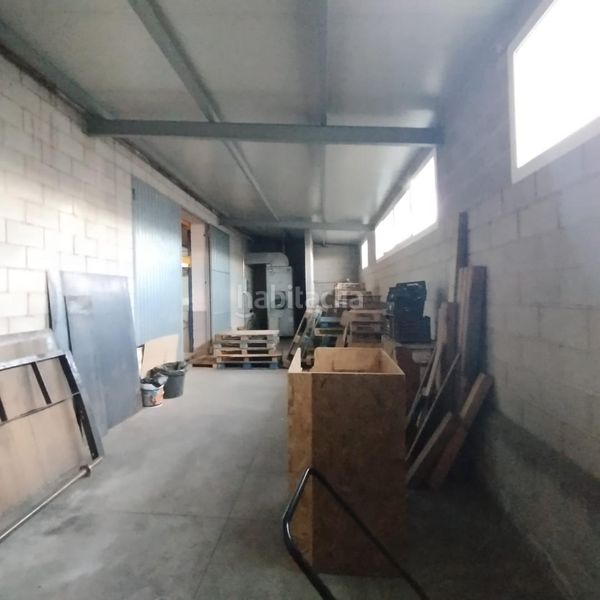 Foto d15ec917-9ce8-48e8-839f-d0f46411e5d4. Nau industrial a Navàs