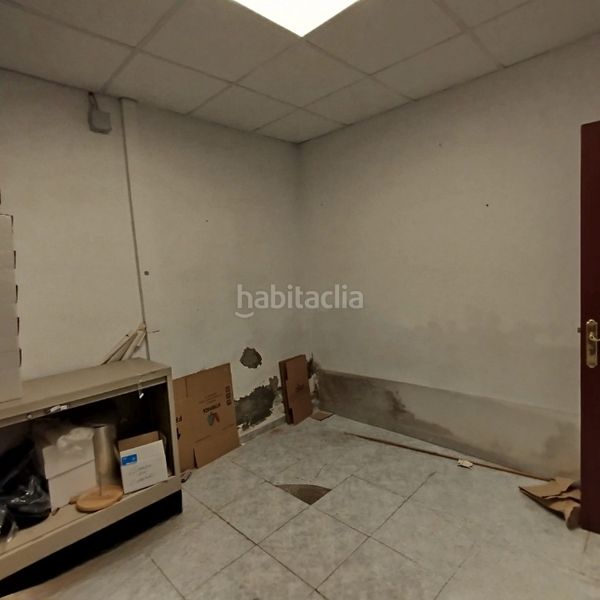 Foto afa0110b-1036-4377-ba00-5b3daf38c3d8. Local comercial a Navàs