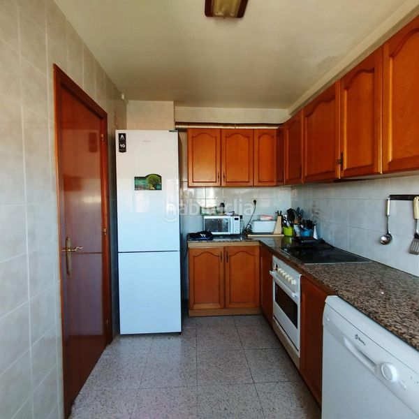 Foto 82a6e8a9-fe93-4ea2-80b8-1925ee16cfc3. Piso espacioso piso en venta en Navàs