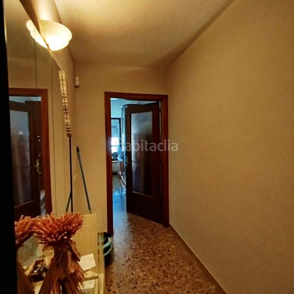Foto b4510111-34a4-4436-9ccf-cbdfb79e9226. Piso espacioso piso en venta en Navàs