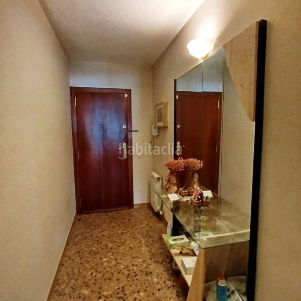 Foto bedc0059-4823-4e2a-b7fe-1008bad27142. Piso espacioso piso en venta en Navàs