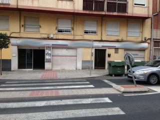 Lloguer Local Comercial en Avenida reina victoria 60. Local ideal para emprender tu negocio