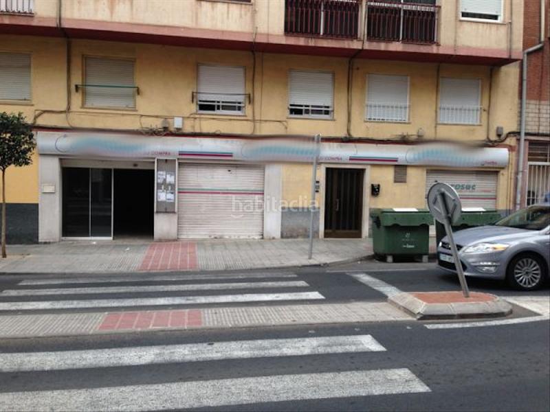 Foto 2dfc7892-3544-4661-b47b-f5fea3bb0f93. Locale commerciale in avenida reina victoria 60 in Elda