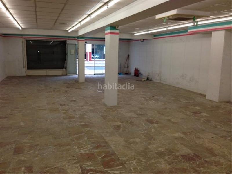 Foto a4c4371d-e434-43fe-91e5-56e089fc80f4. Locale commerciale in avenida reina victoria 60 in Elda