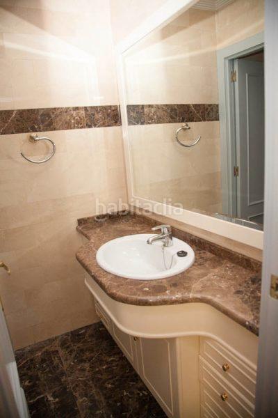 Foto c5c6e055-13c5-4e80-b874-68686114c9d3. Lloguer oficina a calle fray pedro balaguer 56 a Elche / Elx