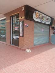 Lloguer Local Comercial en Calle pilar de la horadada 4. Amplio local ideal para comenzar un proyecto