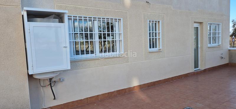 Foto 945f1bf3-eb66-4bd2-b446-587625826f7f. Casa a schiera in calle ingeniero juan garcia 56 in Guardamar del Segura