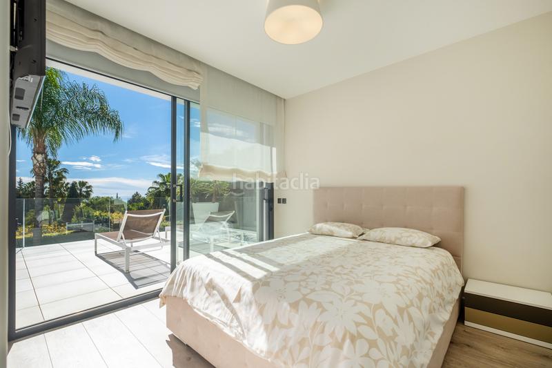 Foto 294e1e48-ee75-4833-bd14-edff43699114. Casa villa moderna en una de las mejores zonas en Marbella