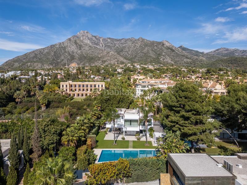 Foto 6103c8f9-1ceb-4568-92f3-0ea19c4f1b6d. Casa villa moderna en una de las mejores zonas en Marbella