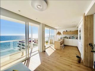 Piccolo appartamento en Calahonda. Apartamento con vistas panormicas al mar