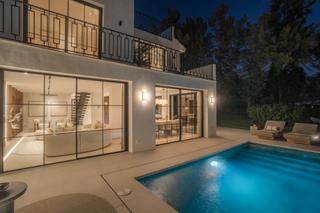 Casa aparellada a Golf del (aloha mirasier) 8. Elegante villa pareada en nueva andalucía, marbella