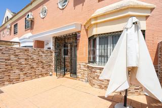 Casa adossada a Coria del Río. Casa adosada en coria del rio