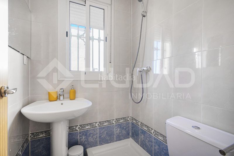 Foto a9e6a52f-1f7f-4d3b-ab2b-26d339903723. Ático en Coria del Río