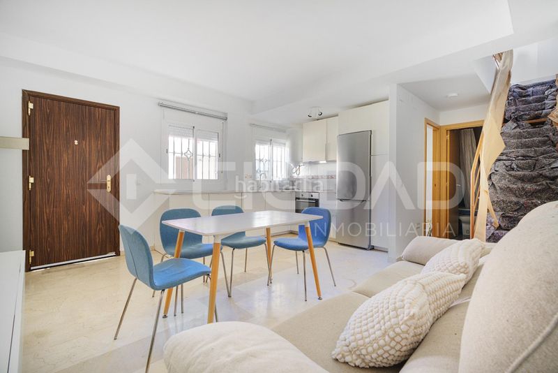 Foto cbc6d3bb-23d9-413d-a83e-0c9925567d69. Ático en Coria del Río