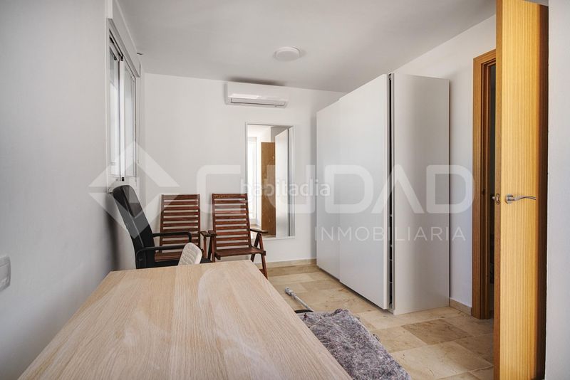 Foto e27d8bd7-700e-4dd2-8c18-4ea470355519. Ático en Coria del Río