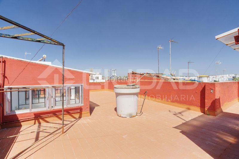 Foto 107ab489-30af-4b3b-a44d-8f5d25a82c09. Casa a Puebla del Río (La)