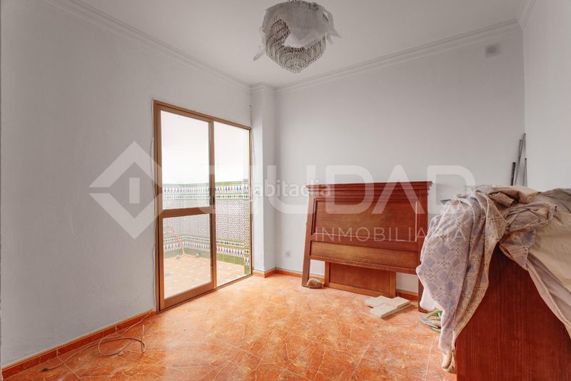 Foto ed76555c-fab3-4e8a-ab07-36089673f244. Casa a Puebla del Río (La)