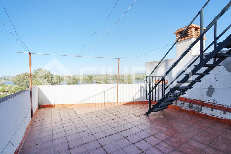 Foto 8b1a2a7e-b9f3-4831-803b-93174aa46103. Casa a Puebla del Río (La)