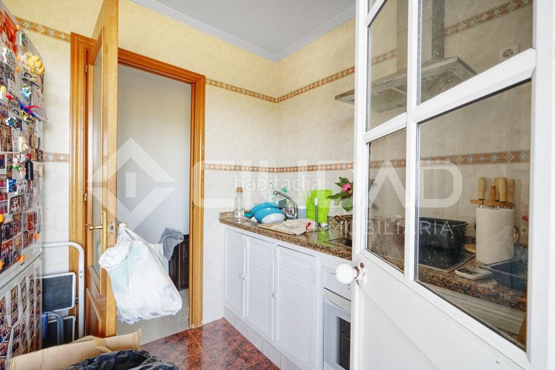 Foto cd3d1ac6-9392-465d-9915-e76e6111607e. Casa a Puebla del Río (La)