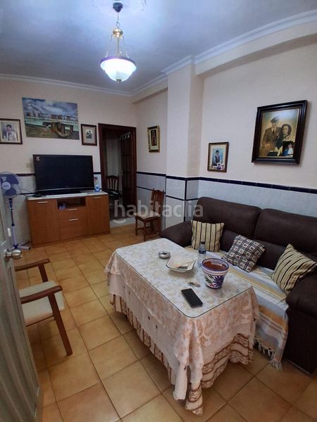 Foto ec2d331a-6815-4327-bd60-8c185d68d4c9. Planta baixa a Coria del Río