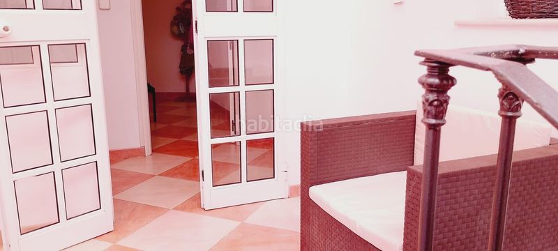 Foto b89a31e0-eae0-4461-966f-7bb7c25896ab. Casa adossada a Coria del Río