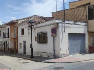 Aparcament cotxe en Gevjar. Cochera y trastero en guevejar