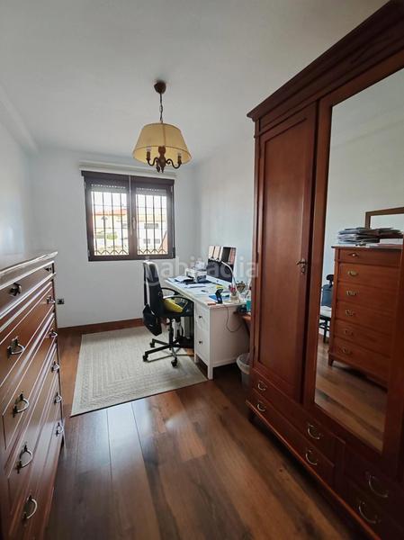 Foto 54310991-c05c-4945-8574-656ab0d07f0b. Chalet avec chauffage parking piscine dans La Zubia Ciudad Zubia (La)