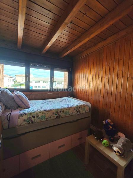 Foto b1fc59f9-c5d5-4119-9db6-19ba2dcbe865. Chalet avec chauffage parking piscine dans La Zubia Ciudad Zubia (La)