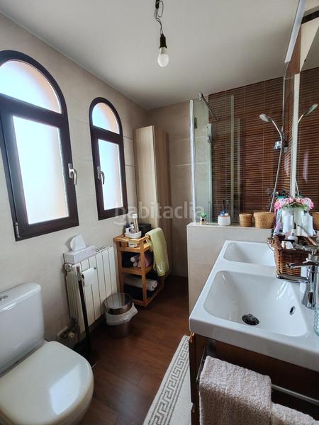 Foto c059a965-1ddf-4bbe-8a13-a6d9fe03c799. Chalet avec chauffage parking piscine dans La Zubia Ciudad Zubia (La)