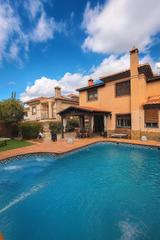 Xalet a La Zubia Ciudad. Casa chalet en la zubia !!!