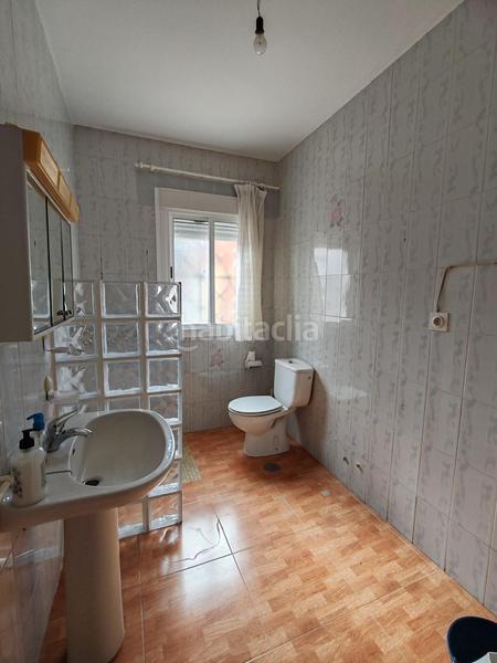 Foto 1f2d8fa3-932b-4585-8295-827186b33ea0. Casa in Gójar