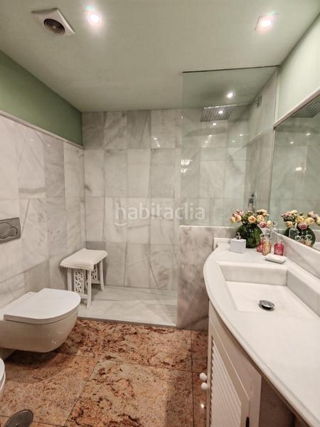 Foto e5397a6e-b5df-4f76-a4fb-1eee0d4c76ad. Pis amb calefacció aparcament a Plaza de Toros Granada