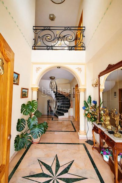 Foto bc1515b4-c5a4-4c42-bb18-c9b8bf6da22a. Casa amb aparcament piscina a Güevéjar