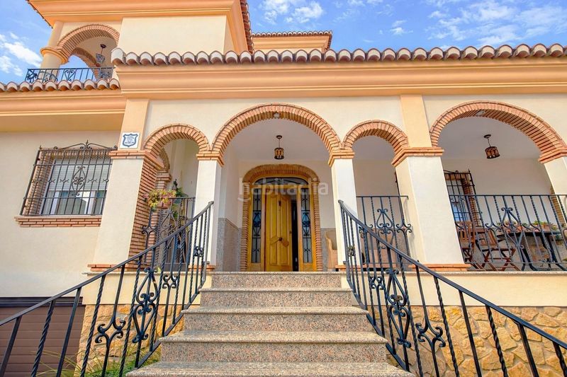 Foto d1bb2fae-e97d-4fc3-8667-13335f8f2d44. Casa amb aparcament piscina a Güevéjar