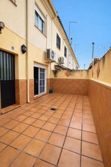 Casa adossada a San Cayetano