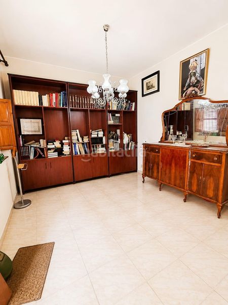 Foto 428f2d3a-f88a-4497-809d-bc5132520670. Casa a Cúllar Vega