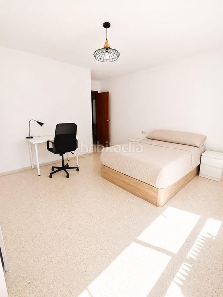 Foto c5d8fa2d-6ce5-4e60-9b1e-d4a2fd4b0d4a. Pis amb calefacció a Fígares Granada