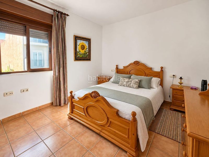 Foto 07dd31aa-5694-4550-90e1-a75492a1510f. Piso  reformado en San Ildefonso Granada